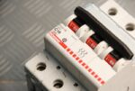 Interruttore magnetotermico modulare F83/16 - immagine 3