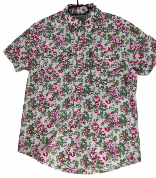product-18815-0-6ffc8c9c-700 CHEMISE BLANCHE À FLEURS ROUGES TAILLE XL MANCHES COURTES PAR HEROD - immagine 1
