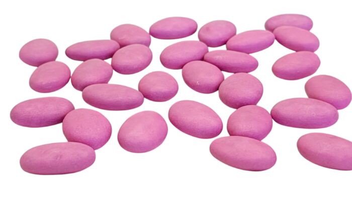 product-19460-0-cdf52838-700 Confetti di cioccolato al latte con cuore di cioccolato bianco 200g by crispo - immagine 1