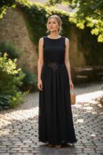 ABITO DONNA NERO LUNGO SMANICATO TAG.