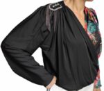 CAMICETTA  DONNA ASSIMETRICA NERA FIORI CON SCOLLO A V - immagine 4