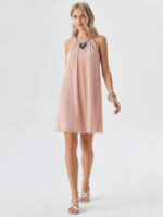 Robe rose poudré de style empire à col halter. - immagine 4