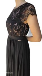 abito lungo di pizzo nero by HELLEN BARRETT - immagine 3