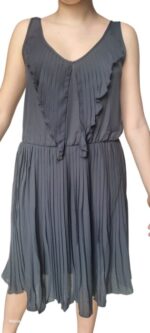 abito grigio a pieghe con scollo a V senza maniche by originale marines - immagine 3
